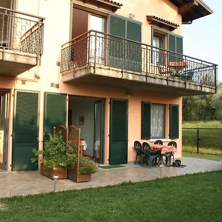 Apartment La Grolla Manerba del Garda