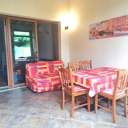 Apartment La Grolla Manerba del Garda