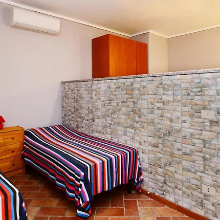 Apartment La Grolla Manerba del Garda