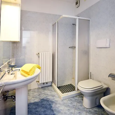 La Grolla Apartment *